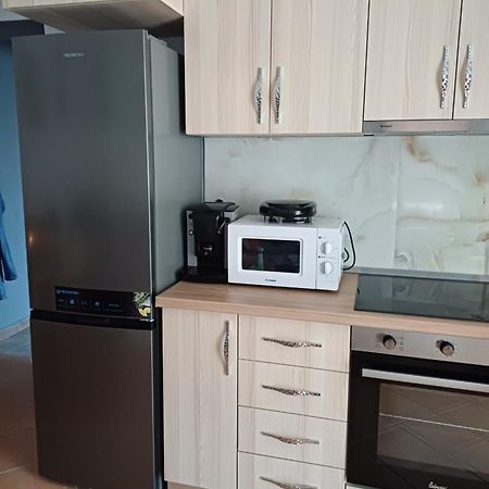Apartamenti Vero Тирана Екстериор снимка