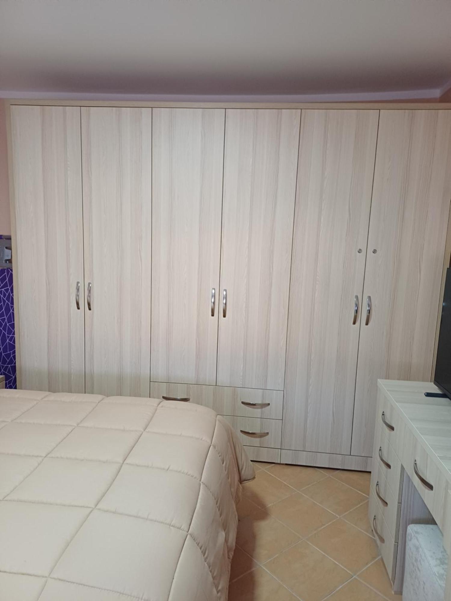 Apartamenti Vero Тирана Екстериор снимка