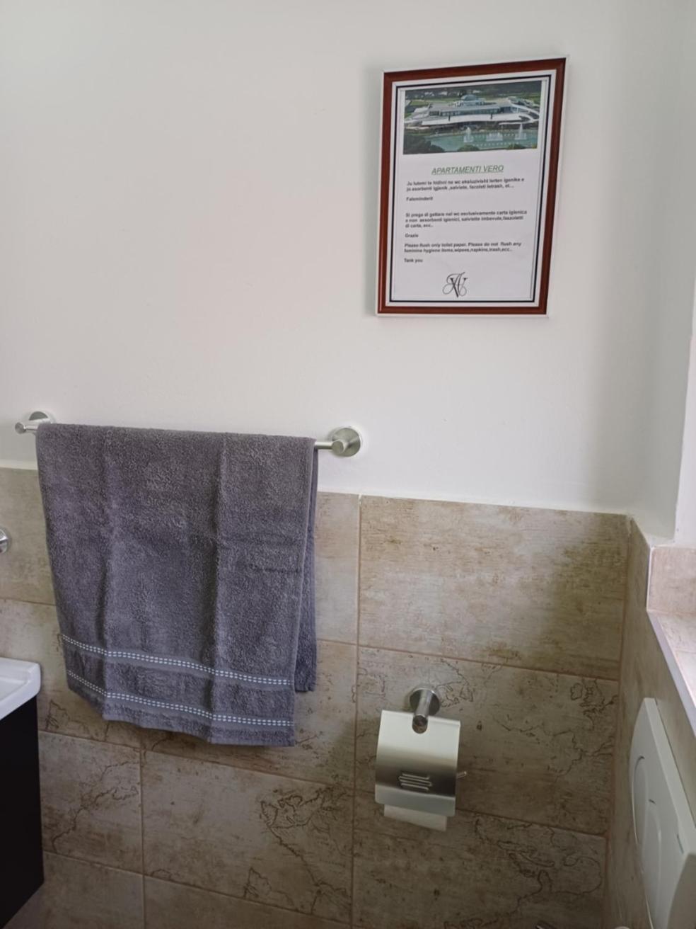 Apartamenti Vero Тирана Екстериор снимка