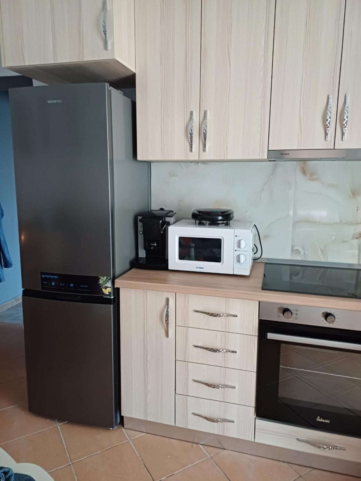 Apartamenti Vero Тирана Екстериор снимка